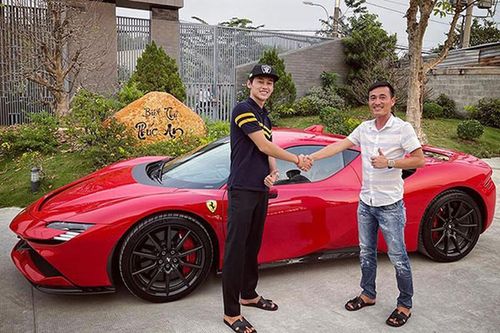 Đại gia Gò Vấp 'tậu' siêu xe Ferrari SF90 Stradale và F8 Spider