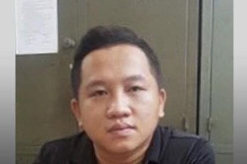 Người đàn ông đồng tính tống tiền hàng trăm triệu đồng khách mua dâm