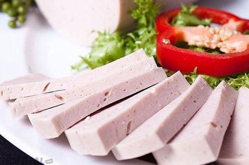 Mẹo tự làm giò lụa sạch- ngon lại bảo quản được lâu