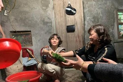 Nồi bánh chưng đón Tết của người Giao Thủy