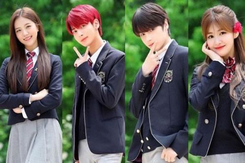 Ảnh tốt nghiệp của dàn idol tại trường Trung học Nghệ thuật 'gây bão': 'Em trai BTS' hết chỗ chê, dàn idol nữ kém nổi xinh bất ngờ