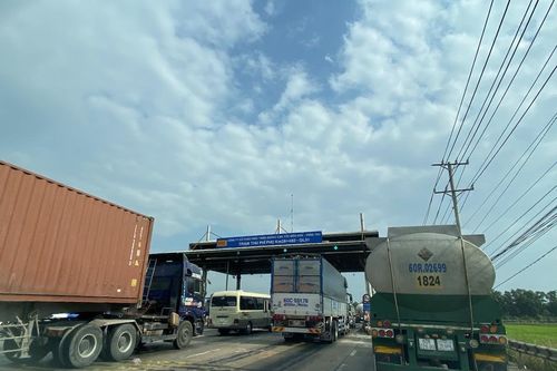 Quốc lộ 51 mãn tải gây xuống cấp và tai nạn