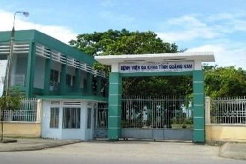 Chồng đi nhậu về tưới xăng đốt khiến 4 người nhà bỏng nặng