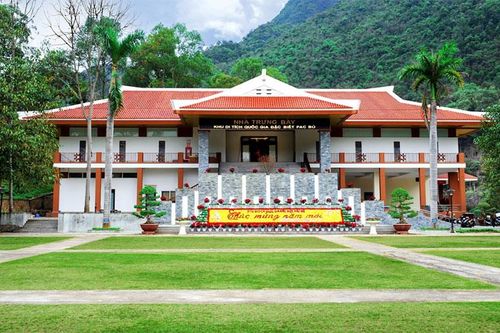 'Bác đã về đây Tổ quốc ơi'