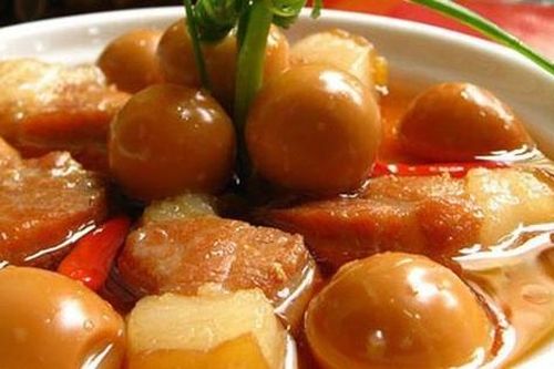 Những món ngon ngày Tết không thể thiếu trong mâm cỗ của người miền Nam