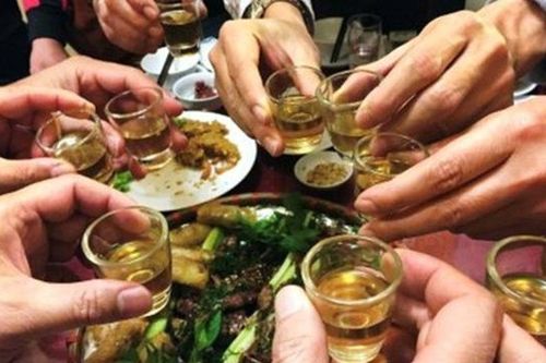 Cách giải rượu sau những cuộc liên hoan ngày Tết