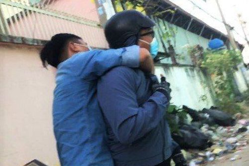 Đánh sập 2 đường dây buôn pháo lậu