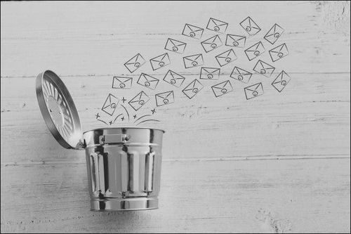 Lý do bạn nên xóa bớt email sau khi đọc