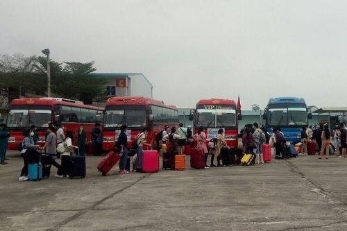 320 công nhân trở về từ Nhật Bản hoàn thành thời gian cách ly