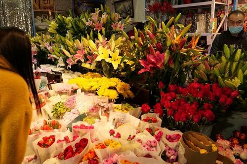 Chợ hoa Bắc Kinh chiều 30 Tết