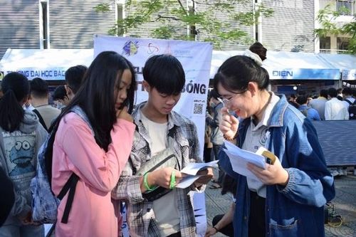 Tư vấn chọn ngành, nghề: Thầy cô nhập cuộc