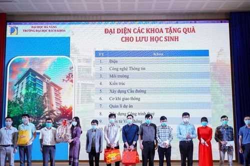 Du học sinh hào hứng đón Tết cổ truyền Việt Nam