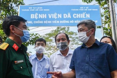 Thứ trưởng Bộ Y tế đánh giá cao vai trò của Bệnh viện Dã chiến Củ Chi