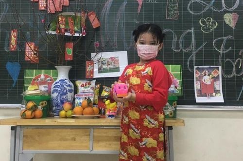 Giao thừa 'gõ cửa' khu cách ly đặc biệt Xuân Phương