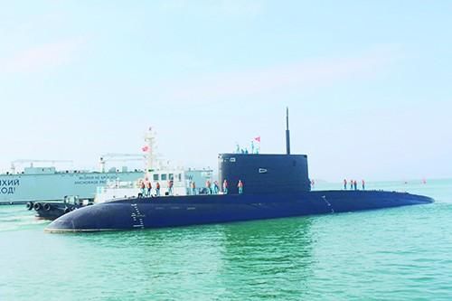 Lính tàu ngầm đón Tết