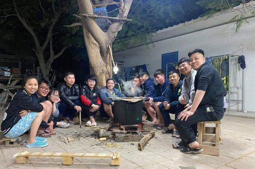 Nồi bánh chưng nóng bỏng giữa sa mạc Israel