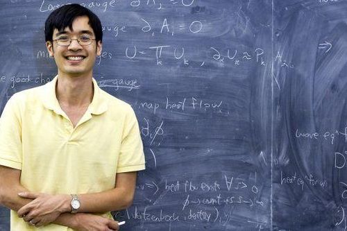 Người có IQ cao hơn thiên tài Einstein giờ ra sao?