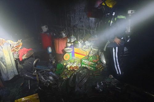 Người đàn ông ở TP Vinh tự phóng hỏa đốt nhà ngày cận Tết