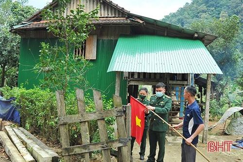 Tết no ấm với đồng bào dân tộc thiểu số ở Hà Tĩnh