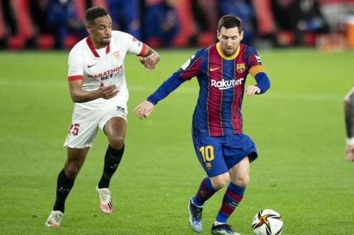 Messi hết phép, Barca thua đau vì người cũ