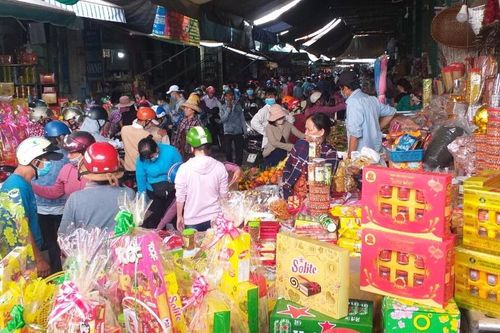 Các siêu thị, trung tâm thương mại sẽ đóng cửa nghỉ tết từ trưa 30 Tết