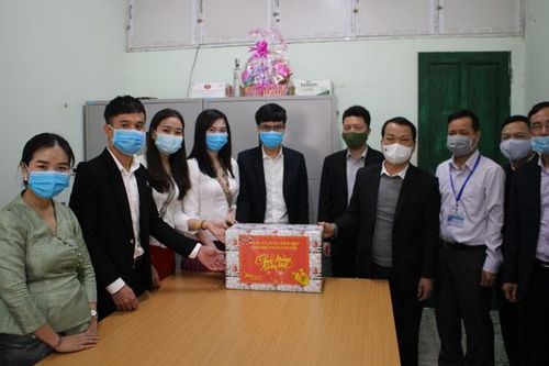 Đại học Thái Nguyên tổ chức cho sinh viên nước ngoài đón Tết Việt