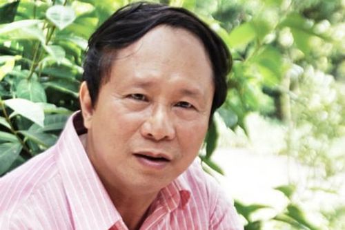 Thơ Dương Kỳ Anh: Đêm 30 Tết ngồi đợi nguyệt