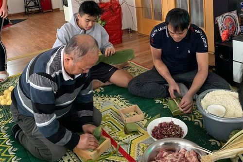 Tết của những người Việt xa quê trên đất Cộng hòa Séc giữa dịch COVID-19