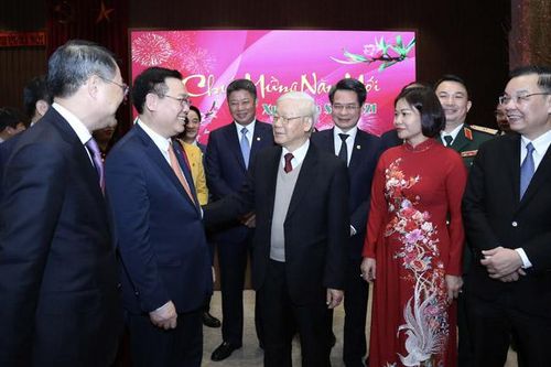 Tổng Bí thư, Chủ tịch nước Nguyễn Phú Trọng chúc Tết Đảng bộ, chính quyền, quân và dân Thủ đô
