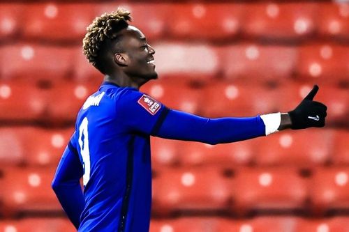 Sao tuổi Sửu cứu Kepa, đưa Chelsea vào tứ kết