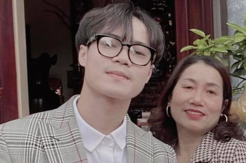 Mùng 1 Tết của các tuyển thủ Việt Nam