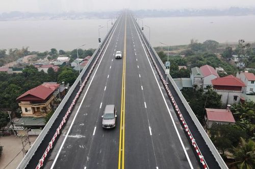 Cầu Thăng Long - công trình thế kỷ