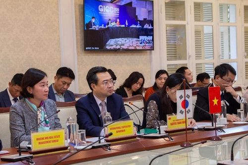 Tăng cường hợp tác quốc tế