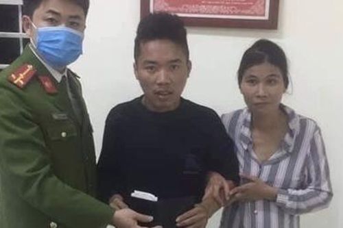 Niềm vui đêm giao thừa của gia đình người đàn ông có hoàn cảnh khó khăn