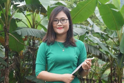 Cô giáo trường làng 'đưa' học sinh ra thế giới