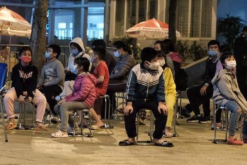 Sáng mùng 3 Tết, tất cả học sinh trường Tiểu học Xuân Phương được về nhà