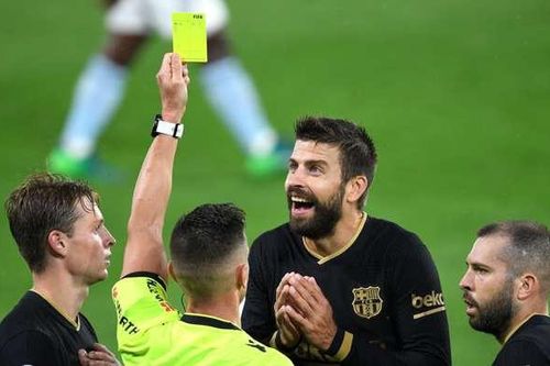 Sao Barca vạ miệng khiến HLV Koeman nổi điên