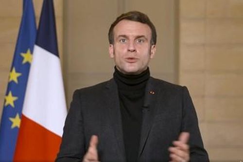 Tổng thống Pháp Macron 'gây bão' khi chúc Tết Nguyên đán Tân Sửu bằng tiếng Việt