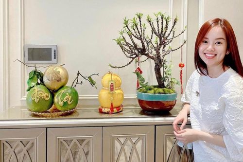 Đón năm Tân Sửu, Ly Kute cùng con trai trang hoàng căn hộ tiền tỉ lộng lẫy với đầy đủ tiện nghi