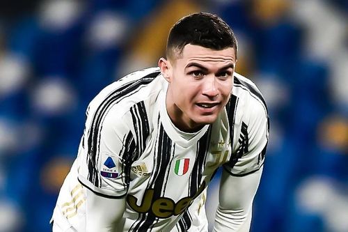 VAR khiến Juventus gục ngã trước Napoli
