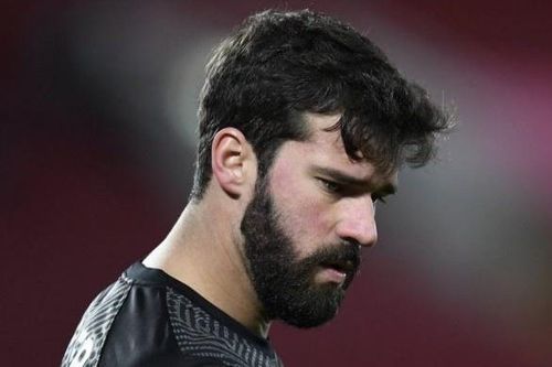Alisson không phải tội đồ lớn nhất của Liverpool