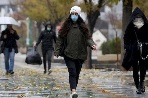 Iran có nguy cơ đối mặt với làn sóng Covid-19 thứ 4, kêu gọi hành động để tránh biến 'đám cưới thành đám tang'