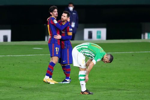 Messi ghi siêu phẩm, Barca vùi dập Alaves trong 'mưa gôn'