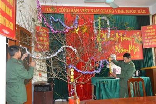 Tết ấm nơi đảo tiền tiêu
