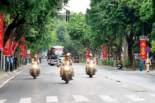 Giữ vững thế trận quốc phòng, an ninh