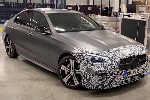 Mercedes-Benz C-Class thế hệ mới có nội thất giống S-Class