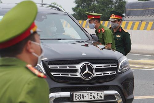 Các phương tiện đi như thế nào khi Hải Dương giãn cách xã hội?
