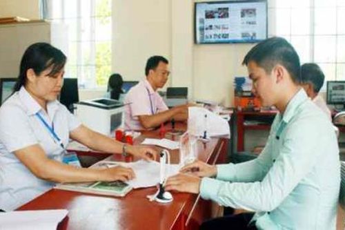 Cán bộ hợp đồng tại Quỹ Hỗ trợ nông dân có được phụ cấp?