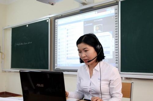 Sau Tết, nhiều trường đại học chuyển sang dạy trực tuyến