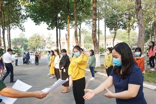 Bình Dương: 277 sinh viên, giảng viên kết thúc thời gian cách ly được về đón Tết